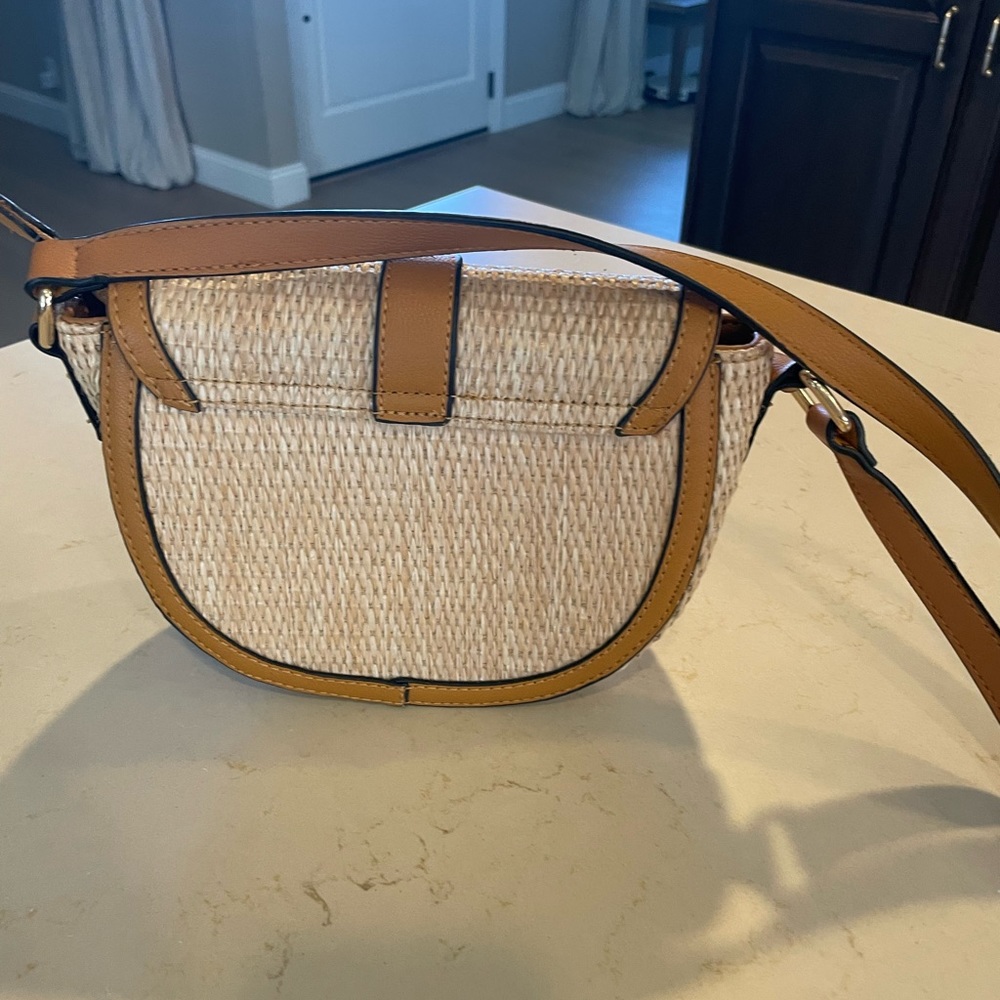 Straw Bag - Picture 2 of 4